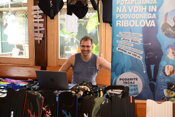 GALERIJA SLIK - SREČANJE PODVODNIH LOVCEV, RIBIČEV IN POTAPLJAČEV NA VDIH